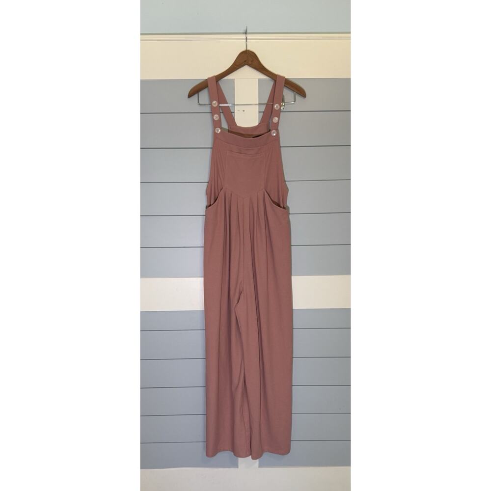 NWT Halara Adjustable Strap Button Pocket Waffle Overalls Medium Rose Tan Pink
